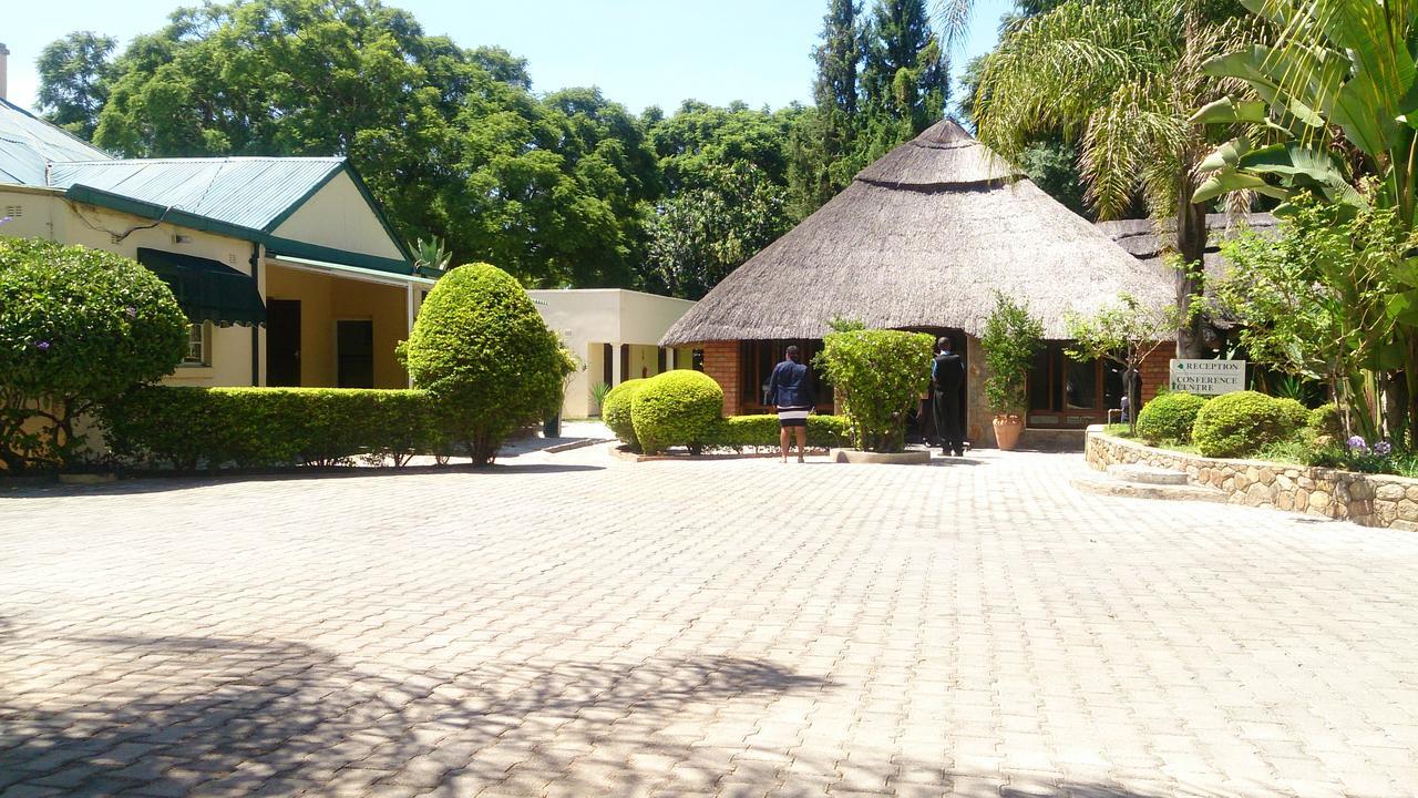 Wozani Lodge Булавайо Экстерьер фото